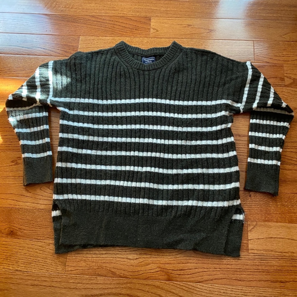 Abercrombie & Fitch striped sweater